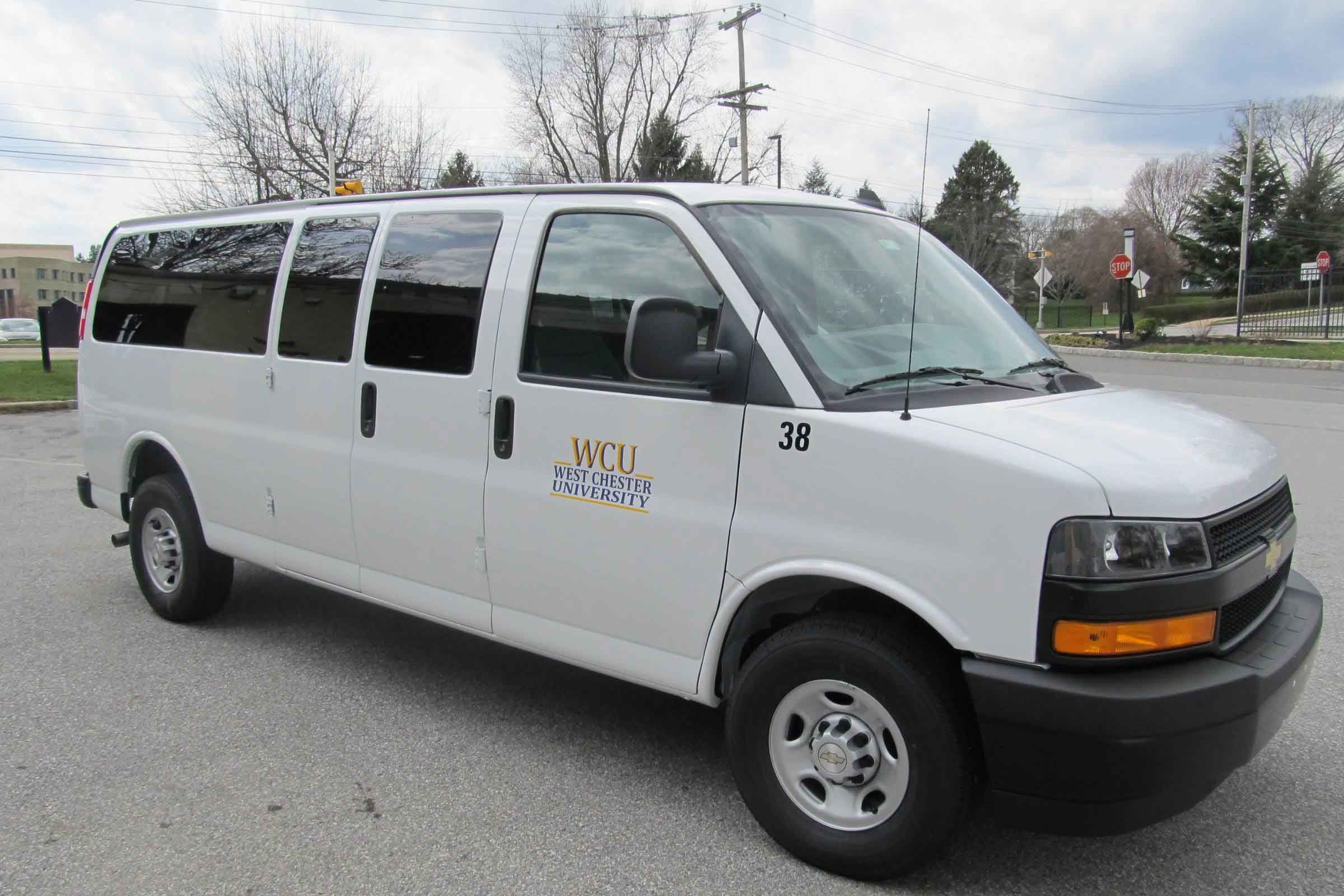 
						 15 passenger van 
					