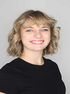 Susan Gilsbach headshot